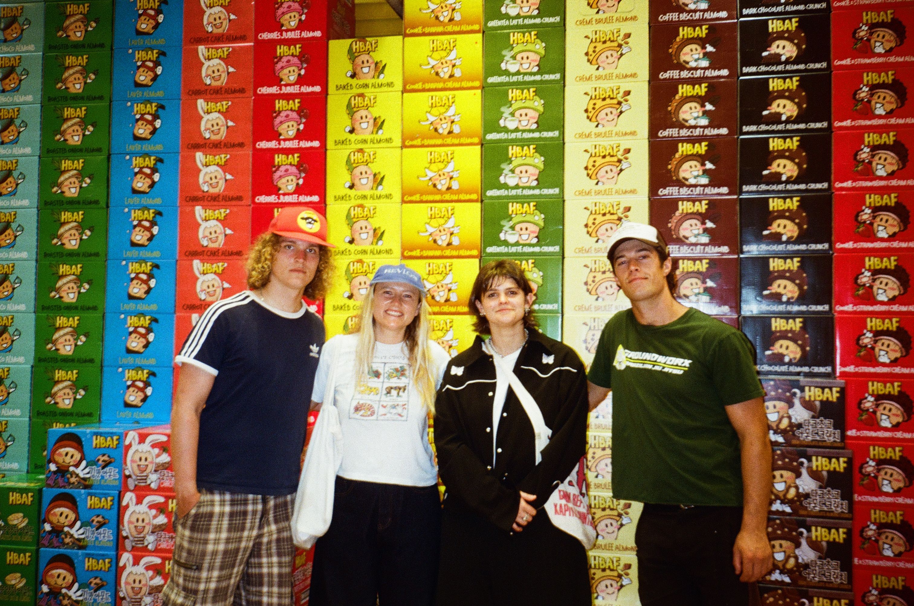 AlmongStorePhotobySamanthaCheong.JPG