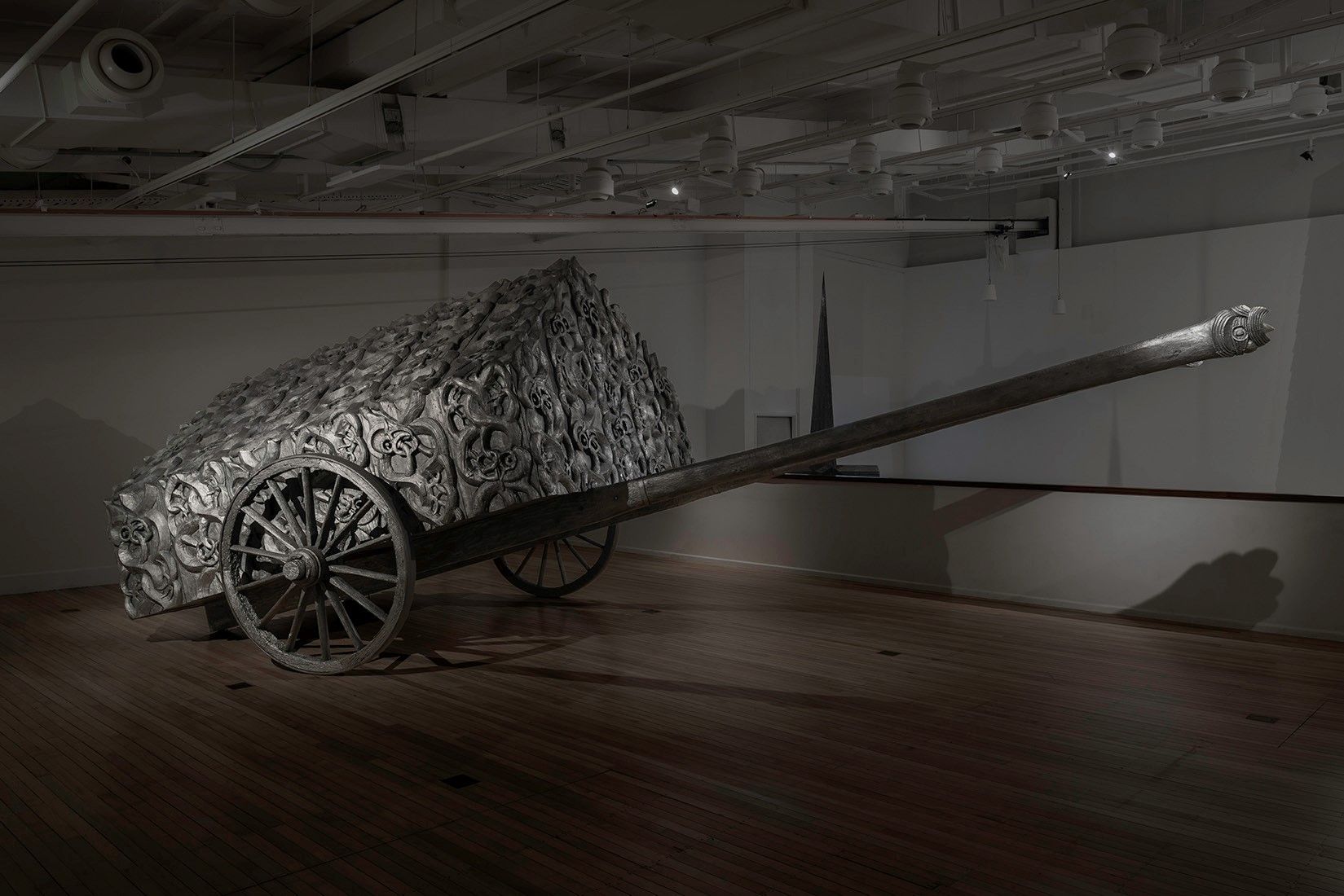 Brett Graham, Maungārongo ki te Whenua, Maungārongo ki te Tangata 2020 (installation view), Govett-Brewster Art Gallery. Photo courtesy_ Neil Pardington..jpg