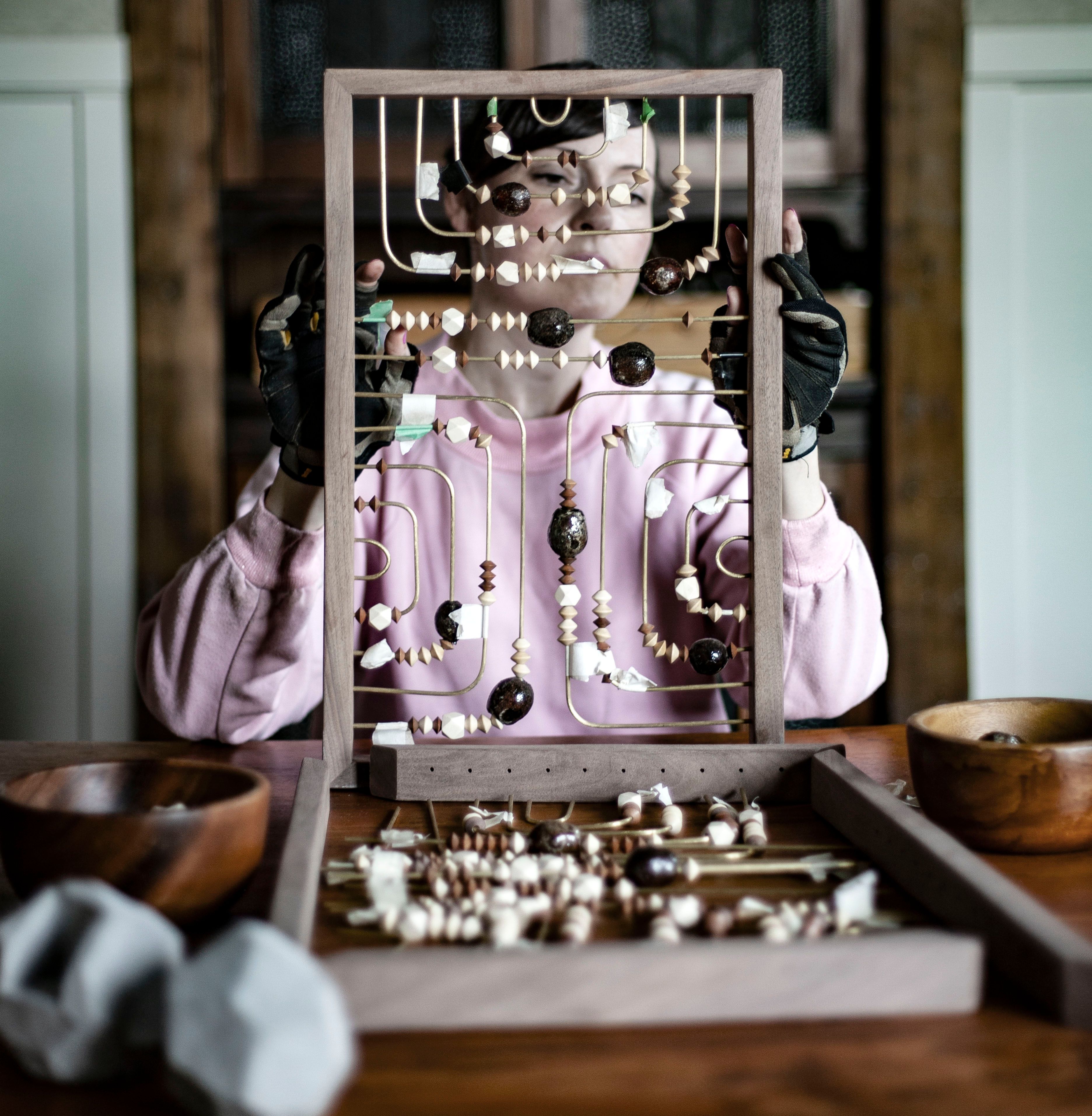 wandamakingabacus5.1.jpg